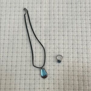 Elegant Blue Pendant Necklace and Ring Set